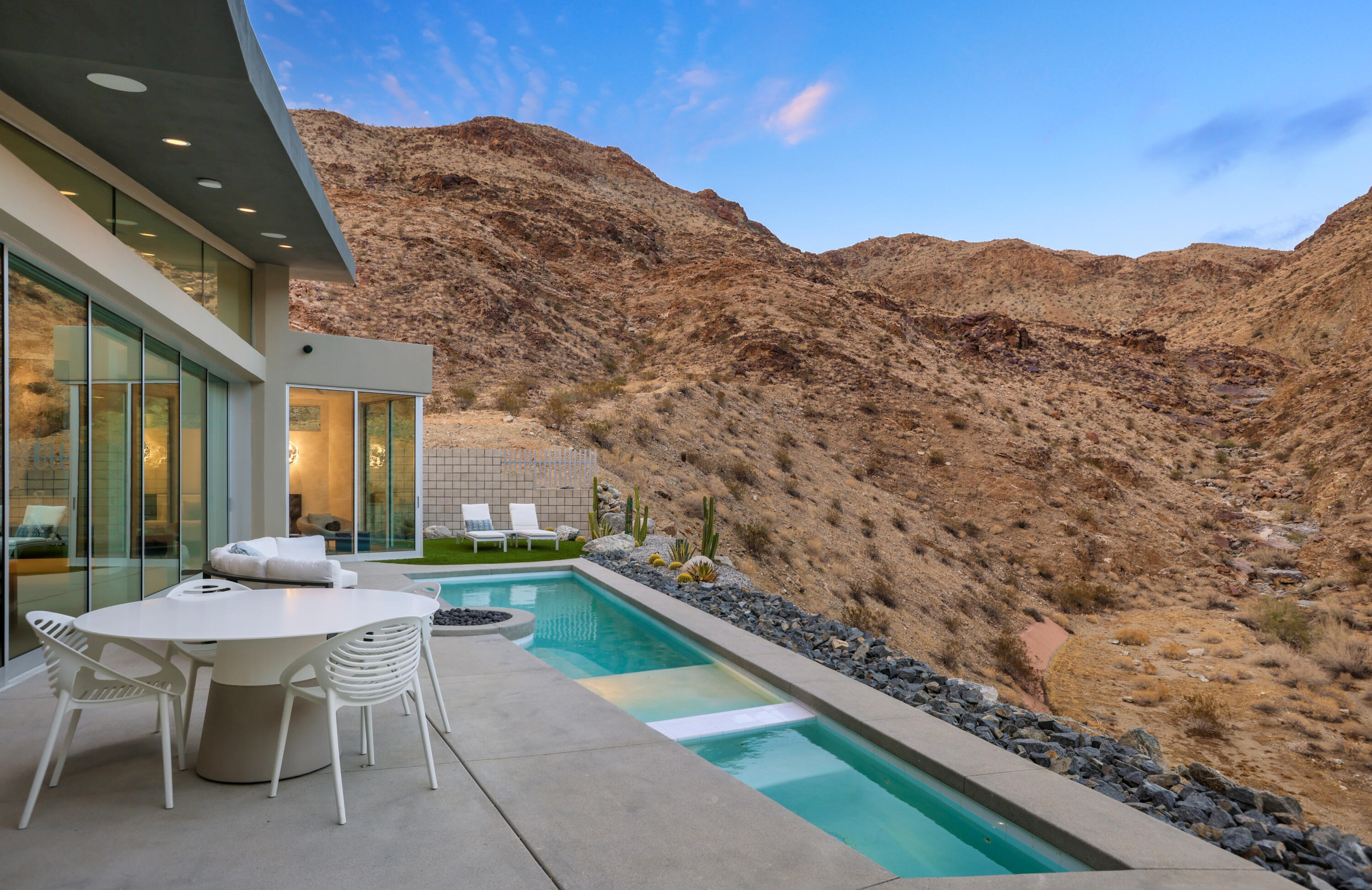 1747 Pinnacle Point Palm Springs, CA 92264 - Photo 47 of 76 z17