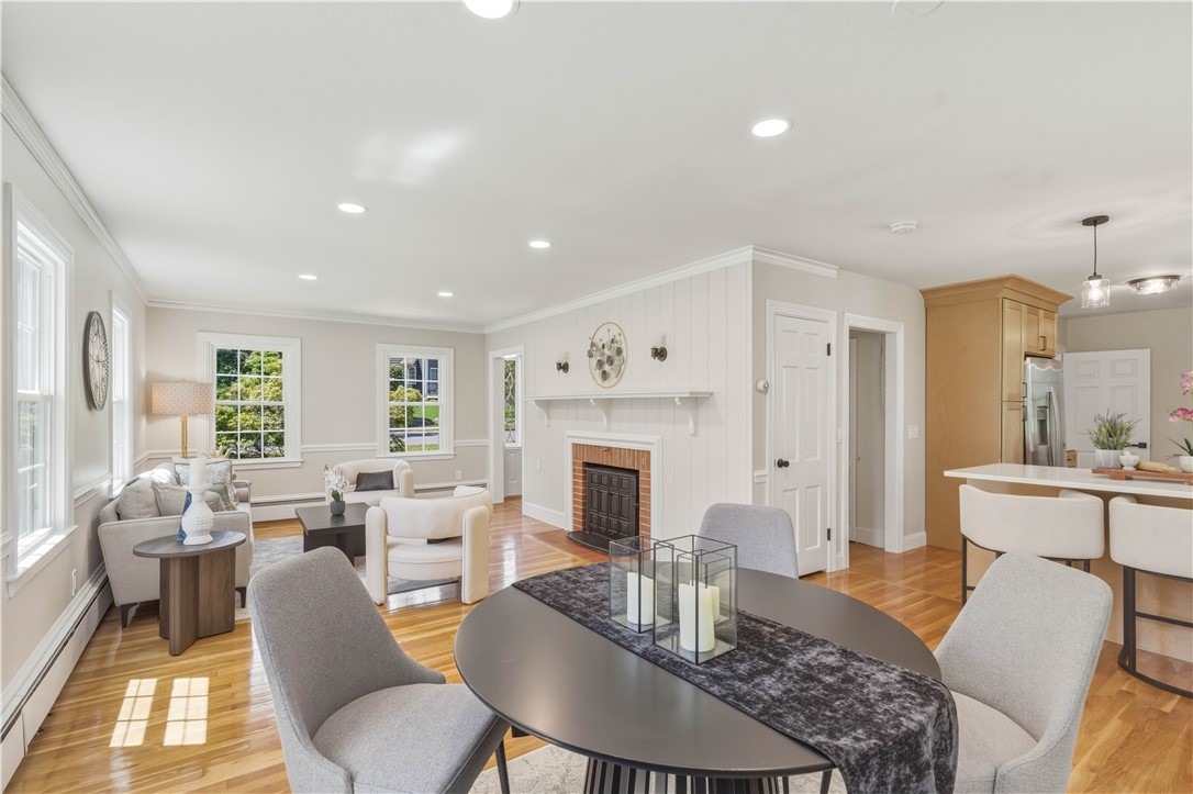 3 Sundale Road Cranston, RI 02921 - Photo 11 of 50
