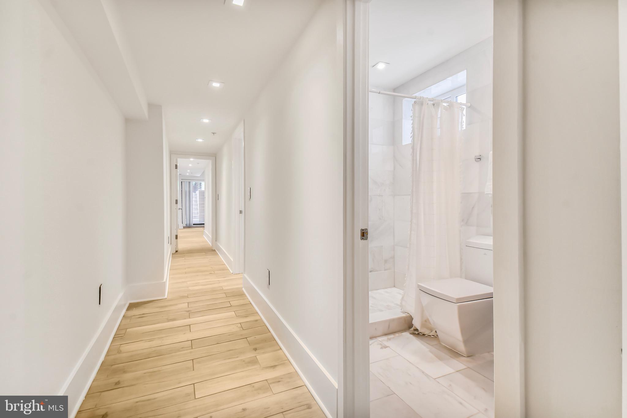 2515 Ontario Road Northwest, Unit 1 Washington, DC 20009 - Photo 23 of 35