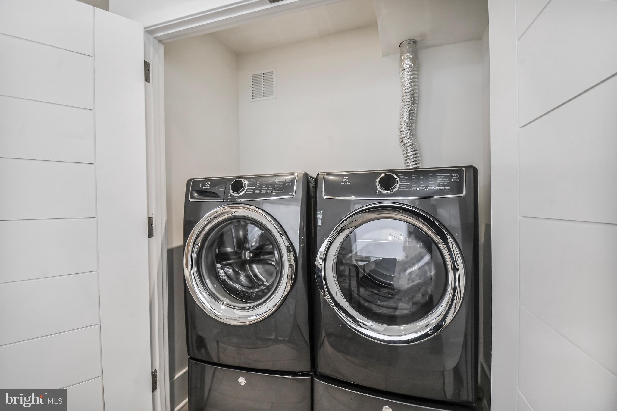 2515 Ontario Road Northwest, Unit 1 Washington, DC 20009 - Photo 25 of 35