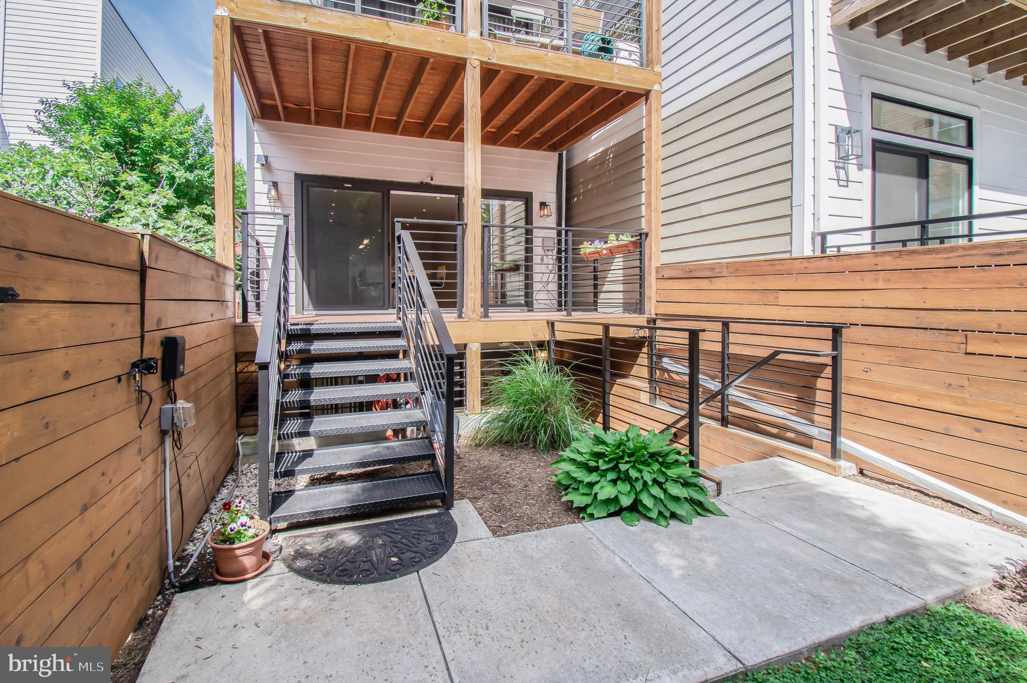 2515 Ontario Road Northwest, Unit 1 Washington, DC 20009 - Photo 33 of 35