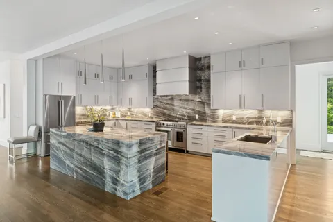 $6,500,000 | Undisclosed Address, Brentwood, TN 37027