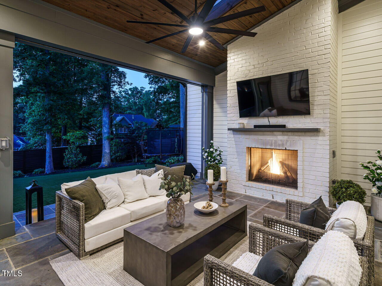 602 Shelley Road Raleigh, NC 27609 - Photo 15 of 64 062-1280x960-veranda-night