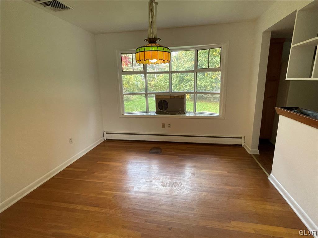 1660 Stoke Park Road Bethlehem, PA 18017 - Photo 4 of 17 Gallery Image 4