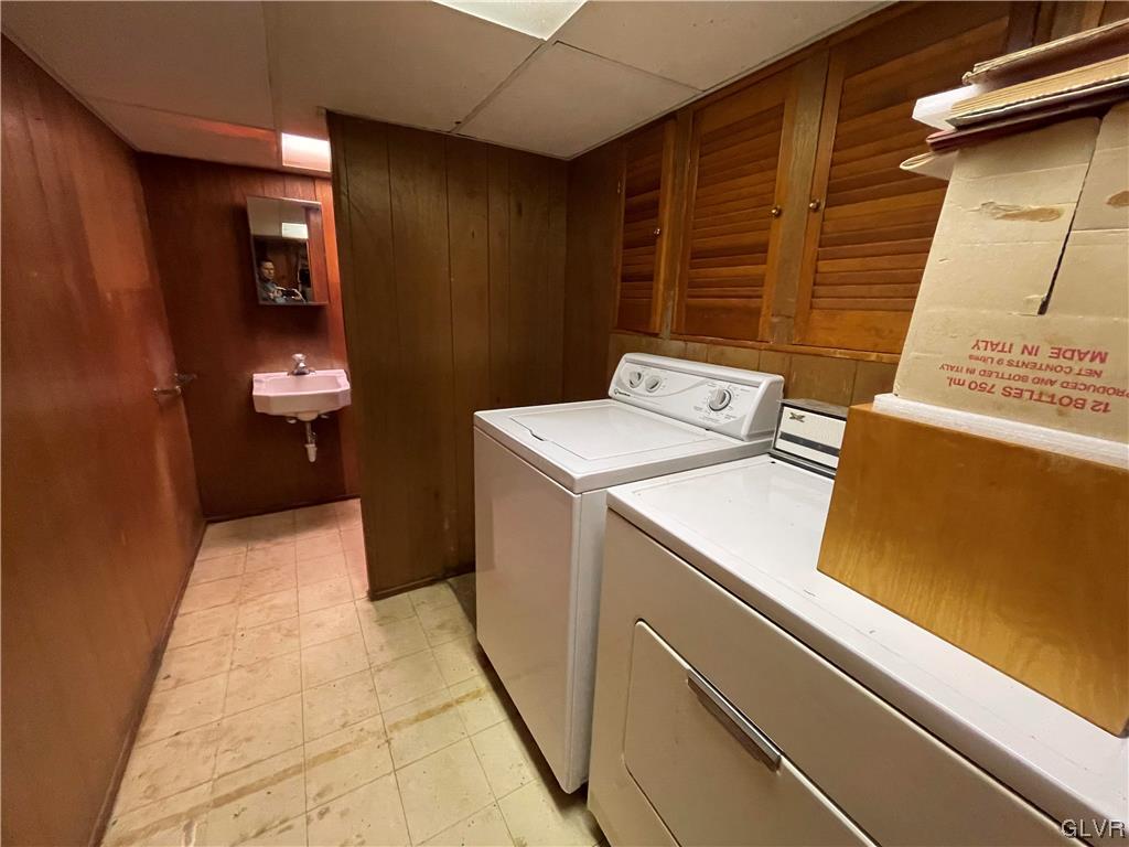 1660 Stoke Park Road Bethlehem, PA 18017 - Photo 10 of 17 Gallery Image 10