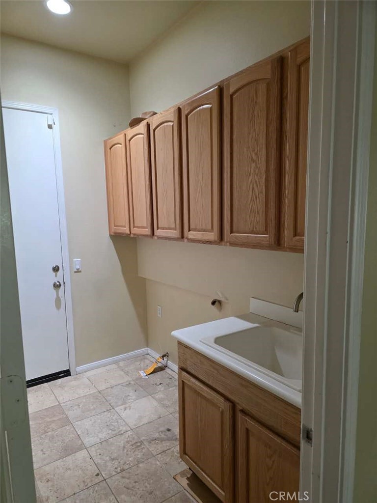 1656 Golden Way Beaumont, CA 92223 - Photo 10 of 13