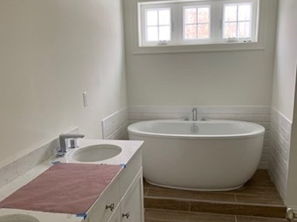 16 Taylor Drive, Unit 1010 Reading, MA 01867 - Photo 6 of 8