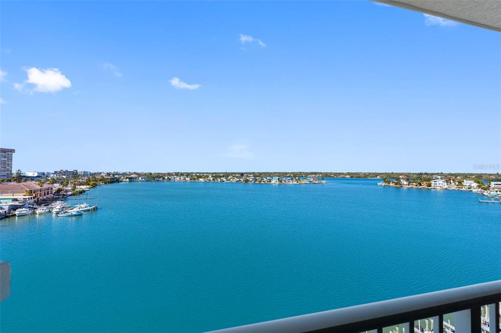 17717 Gulf Boulevard, Unit 702 Redington Shores, FL 33708 - Photo 17 of 99