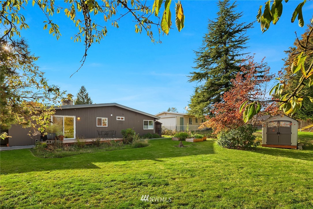 1732 Beacon Way Southeast Renton, WA 98058 - Photo 26 of 30 Gallery Image 26