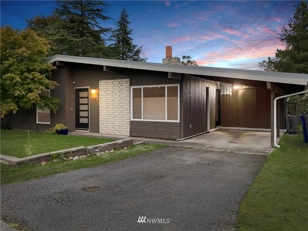 1732 Beacon Way Southeast Renton, WA 98058 - Photo 30 of 30 Gallery Image 30