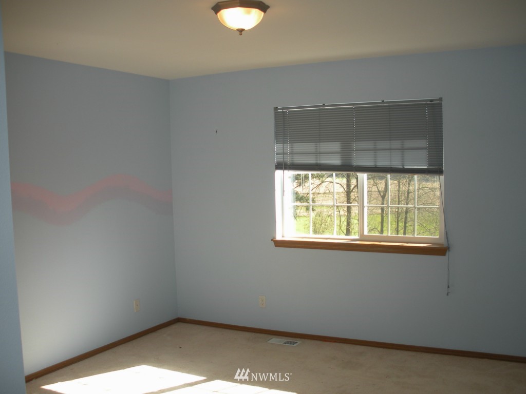 5133 194th Lane Southwest Rochester, WA 98579 - Photo 11 of 21