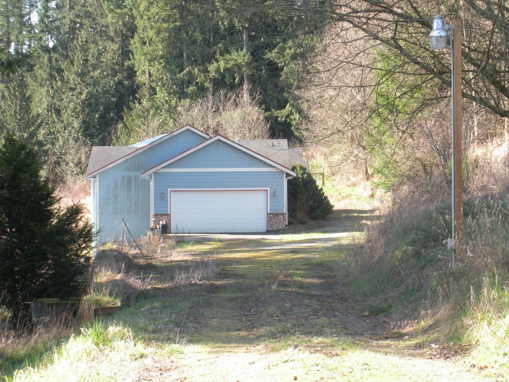 5133 194th Lane Southwest Rochester, WA 98579 - Photo 3 of 21