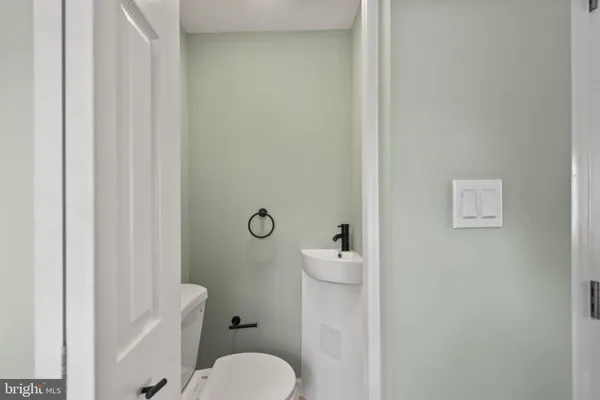 $273,000 | 5 Bayship Road, Dundalk, MD 21222