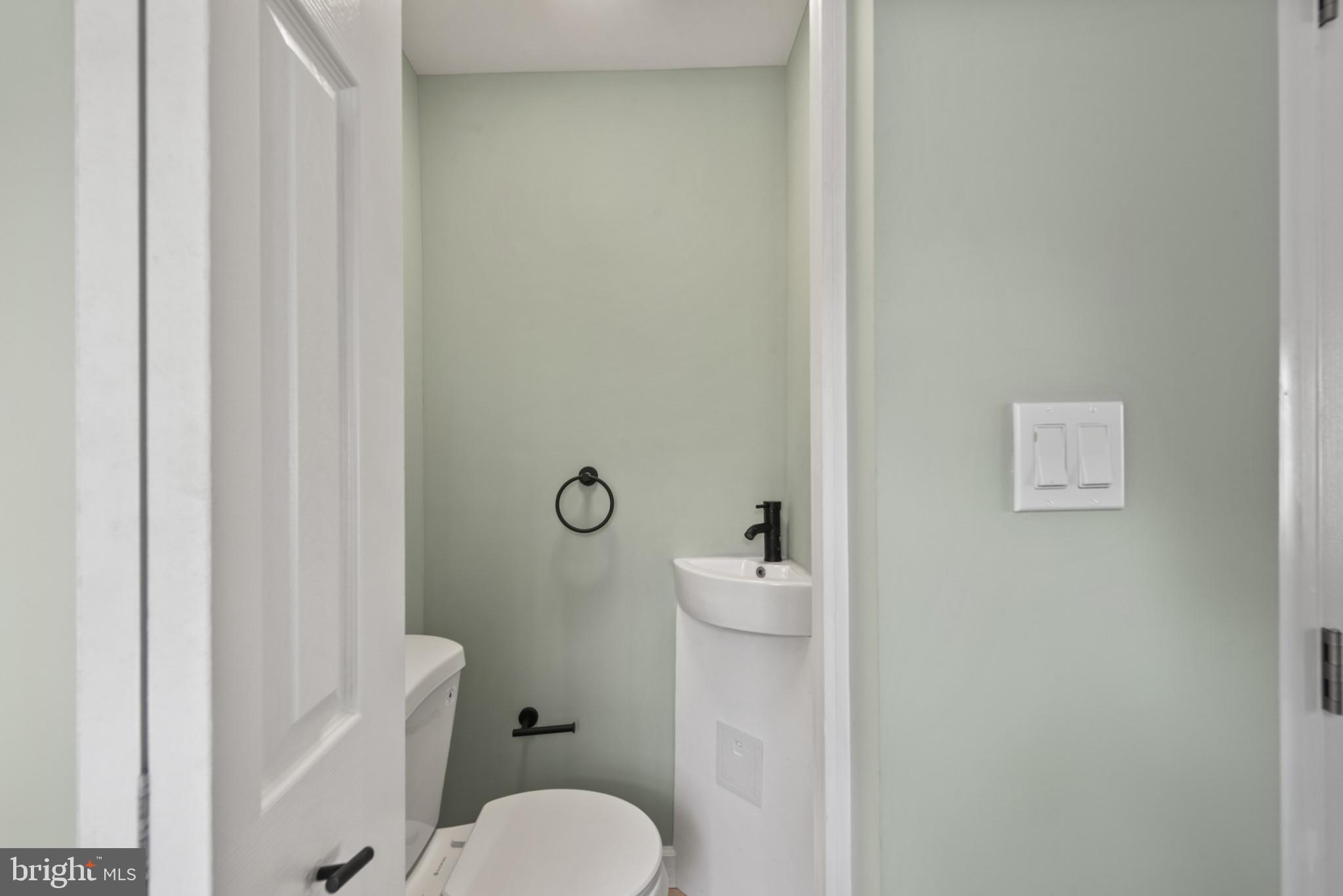 5 Bayship Road Dundalk, MD 21222 - Photo 21 of 32