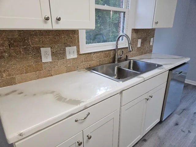 a close view of sink and tap