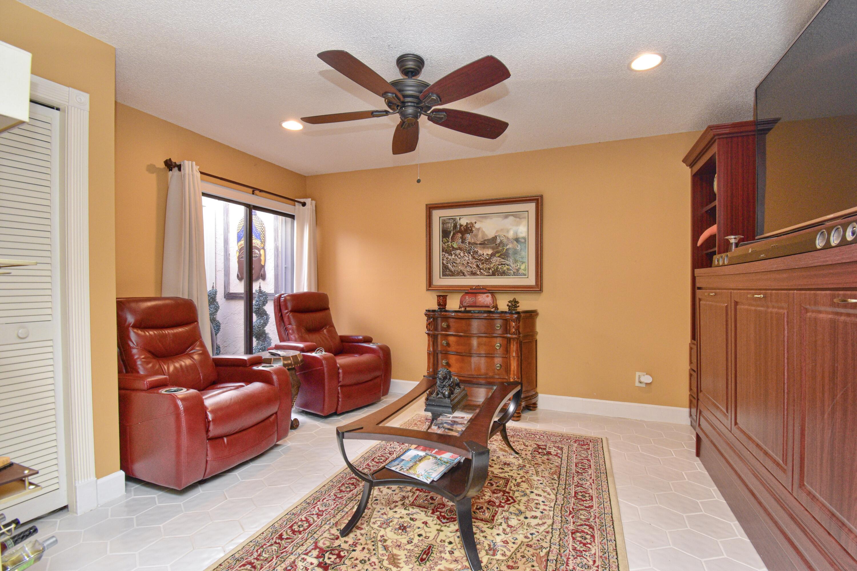 7504 Sierra Drive East Boca Raton, FL 33433 - Photo 30 of 52 9886BCE5-17F2-4A23-BC85-15B7AEB38F4E