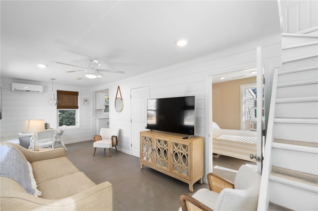 836 Point Judith Road Narragansett, RI 02882 - Photo 14 of 40