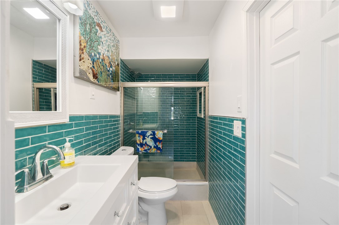 836 Point Judith Road Narragansett, RI 02882 - Photo 19 of 40