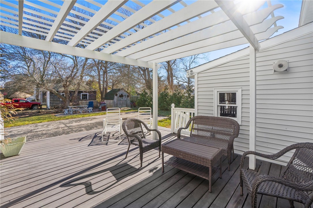 836 Point Judith Road Narragansett, RI 02882 - Photo 33 of 40