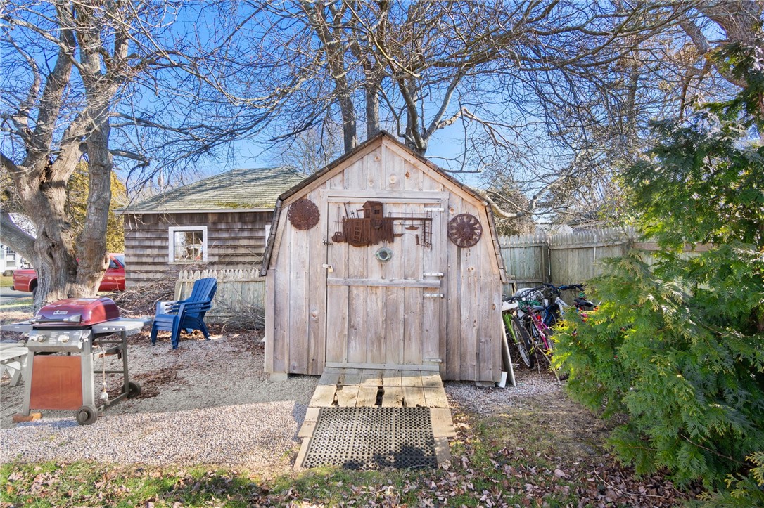 836 Point Judith Road Narragansett, RI 02882 - Photo 36 of 40