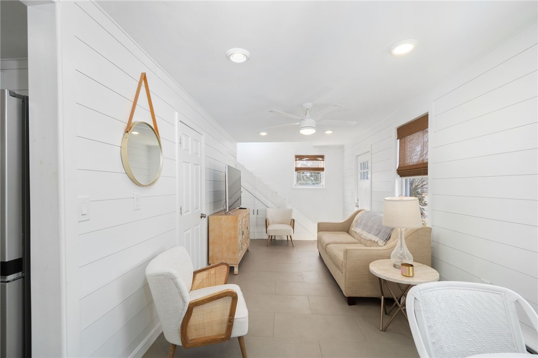 836 Point Judith Road Narragansett, RI 02882 - Photo 10 of 40