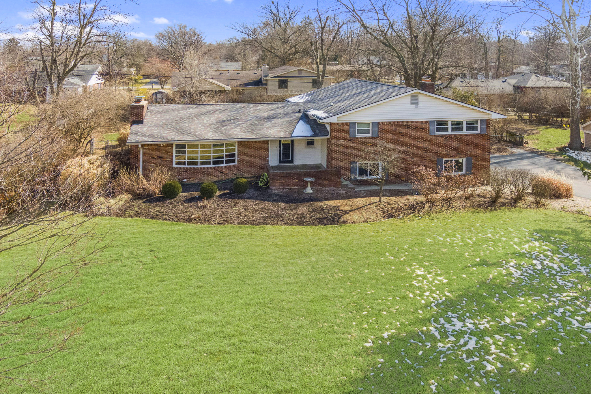 6315 Bramshaw Road Indianapolis, IN 46220 - Photo 2 of 41