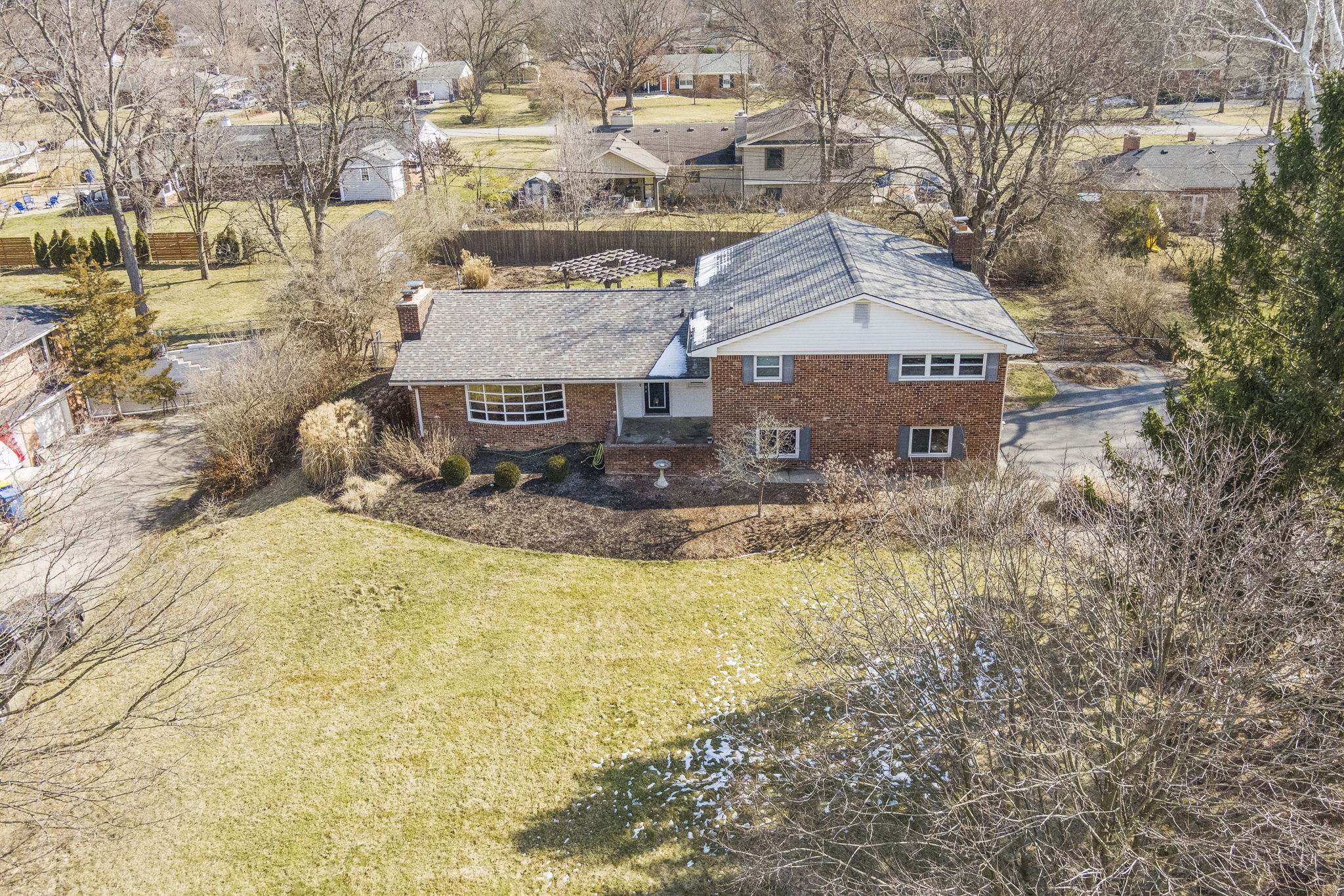 6315 Bramshaw Road Indianapolis, IN 46220 - Photo 4 of 41