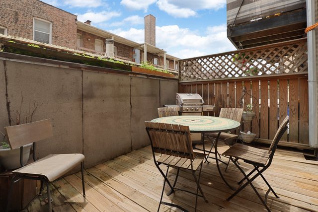 4144 North Sheridan Road, Unit 208 Chicago, IL 60613 - Photo 11 of 24
