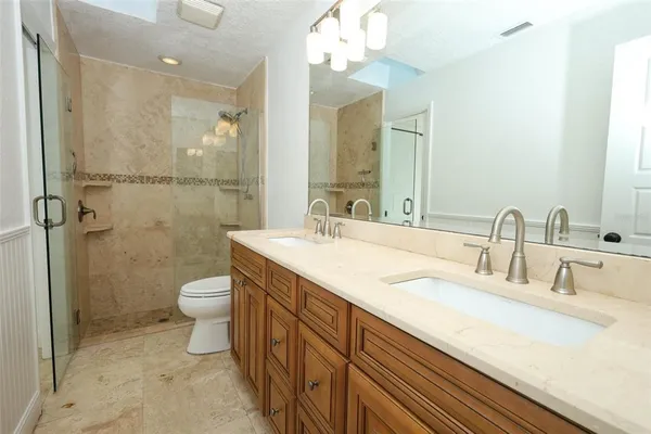$3,250 | 411 Valencia Circle, Oviedo, FL 32765