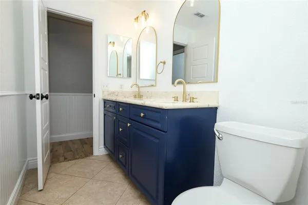 $3,250 | 411 Valencia Circle, Oviedo, FL 32765