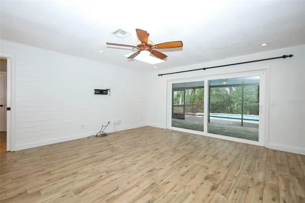 $3,250 | 411 Valencia Circle, Oviedo, FL 32765