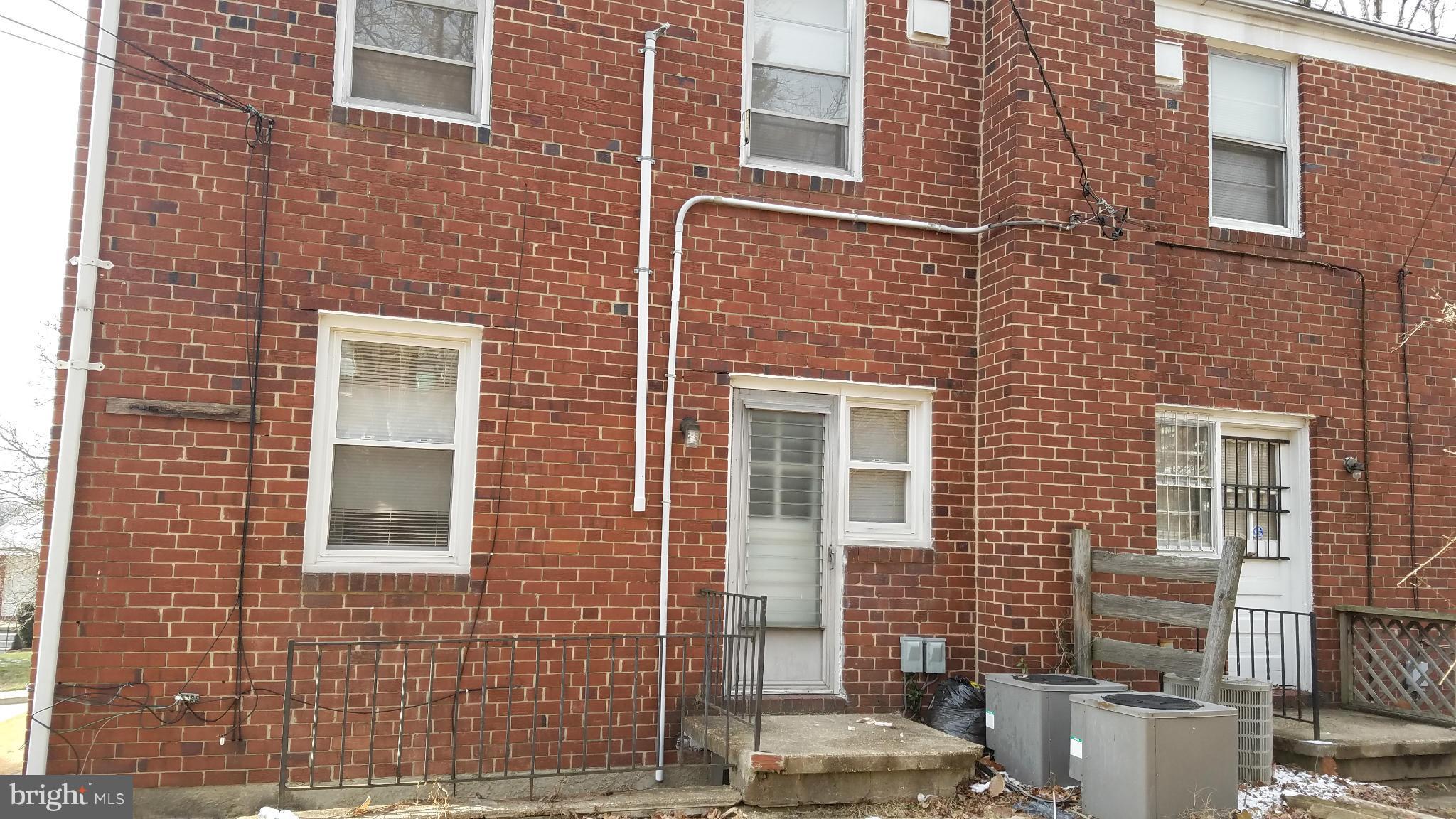 3802 Cedarhurst Road Baltimore, MD 21206 - Photo 12 of 13 Exterior (Rear)
