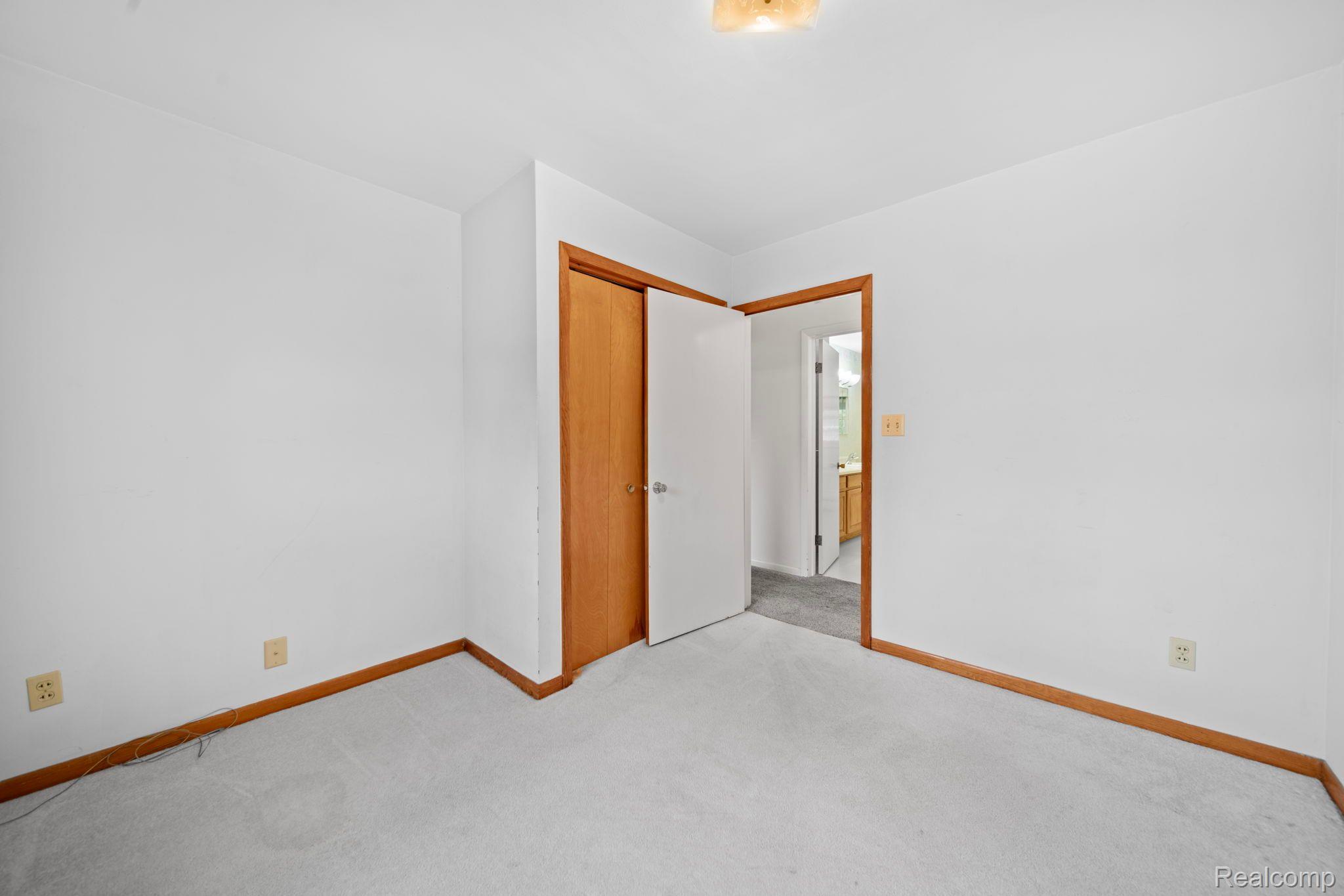 2980 Beach Road Port Huron, MI 48060 - Photo 17 of 43 Gallery Image 17