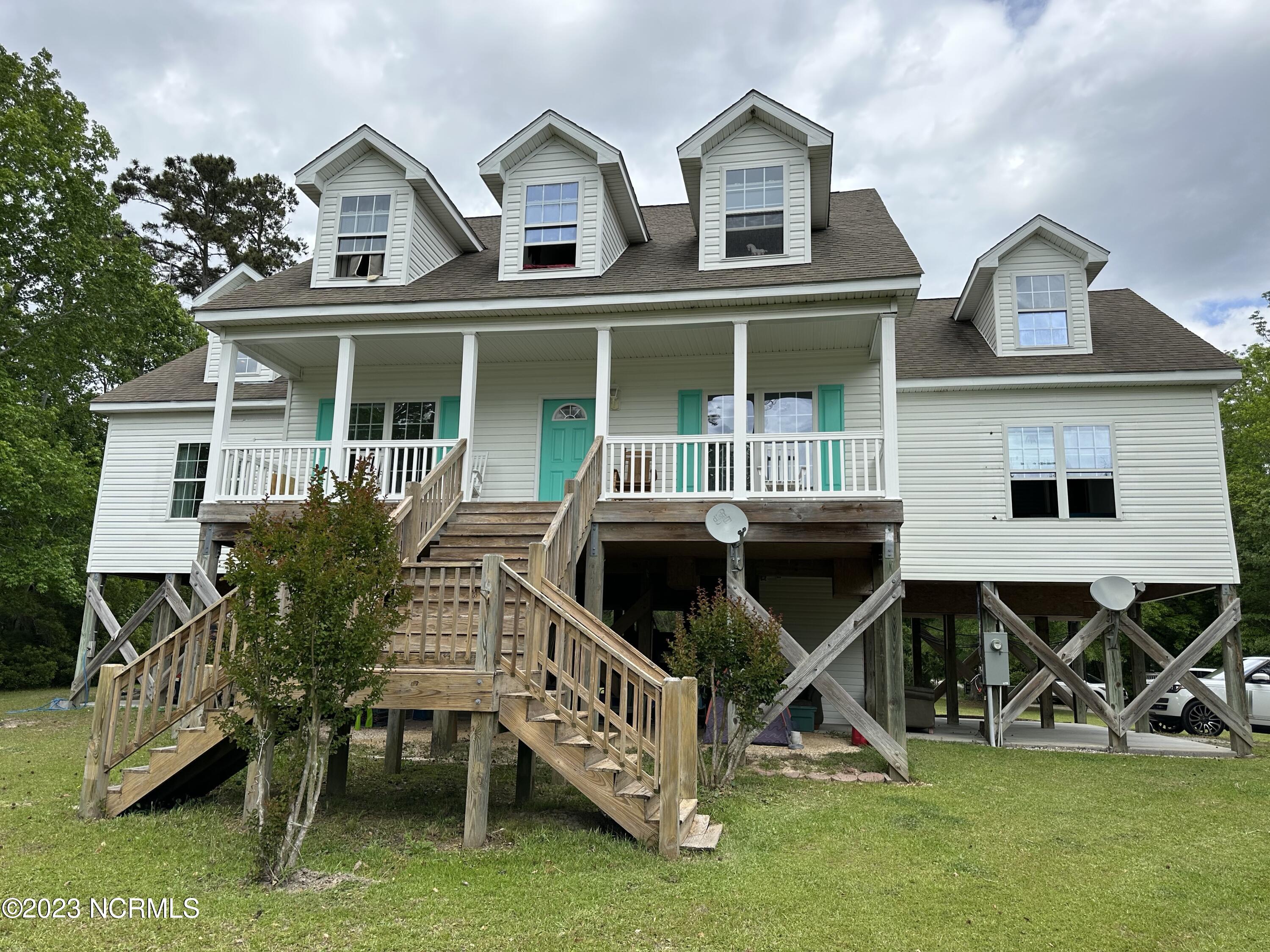 105 Little Kinston Road, Swansboro, NC 28584 Compass