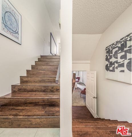 $740,000 | 1425 Silver Lake Boulevard, Unit 4, Los Angeles, CA 90026