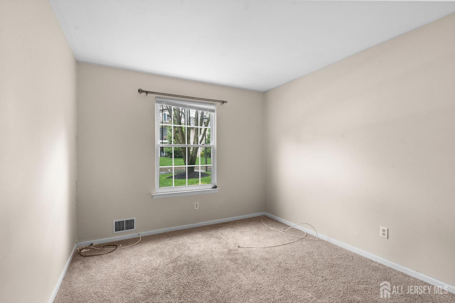 31 Hanover Square Middlesex, NJ 08846 - Photo 16 of 26 Gallery Image 16