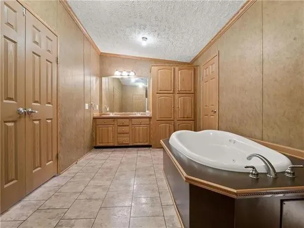 $208,000 | 1701 Palmer Chapel Road, Pineville, LA 71360
