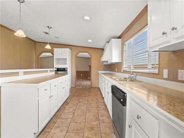 1701 Palmer Chapel Road Pineville, LA 71360 - Photo 6 of 25