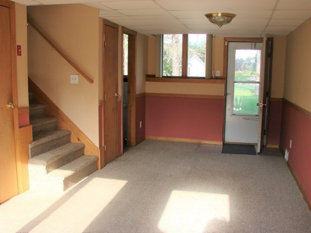 85 Hunter Road Ludlow, MA 01056 - Photo 19 of 25 Gallery Image 19