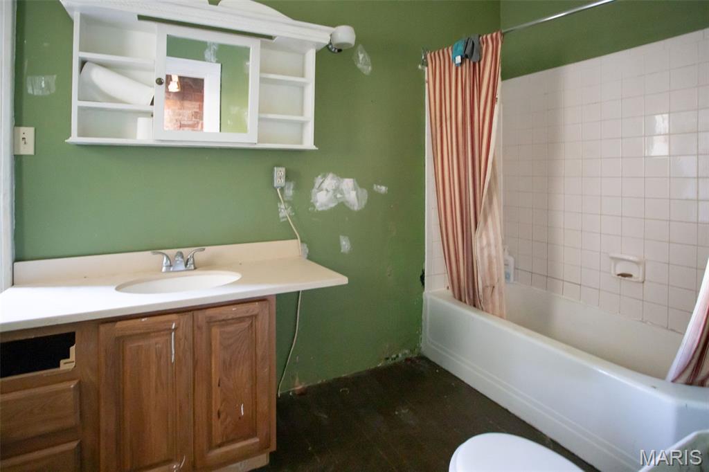 208 North County Road Hardin, IL 62047 - Photo 32 of 70