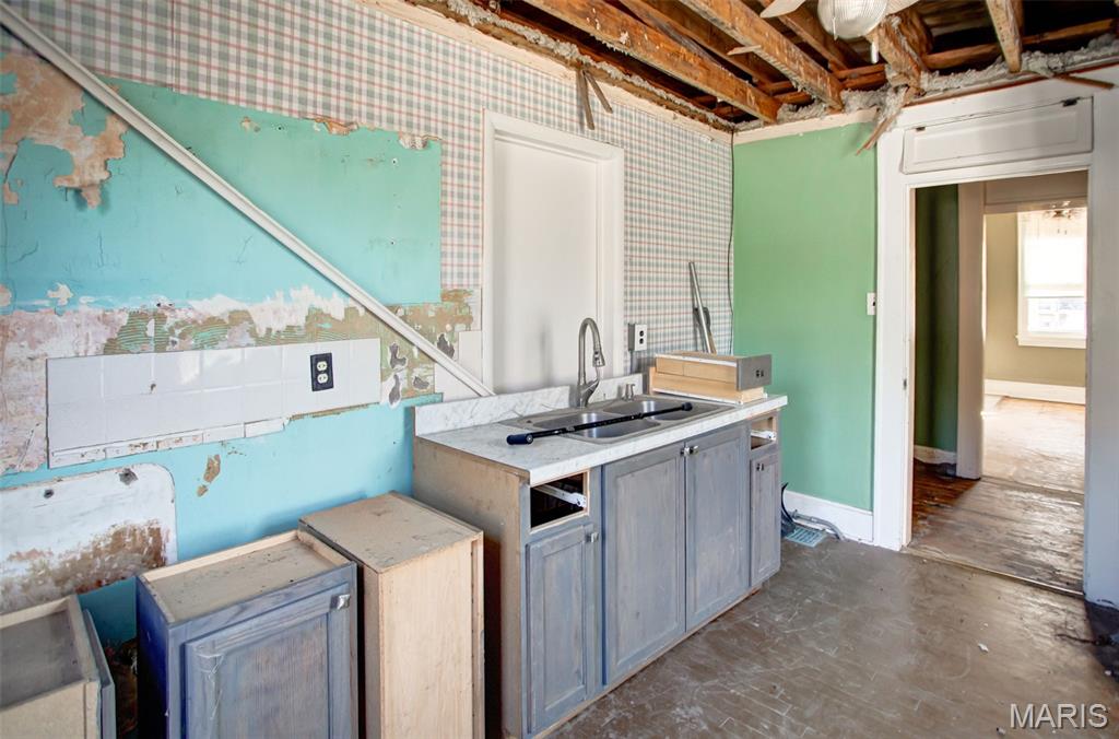 208 North County Road Hardin, IL 62047 - Photo 54 of 70