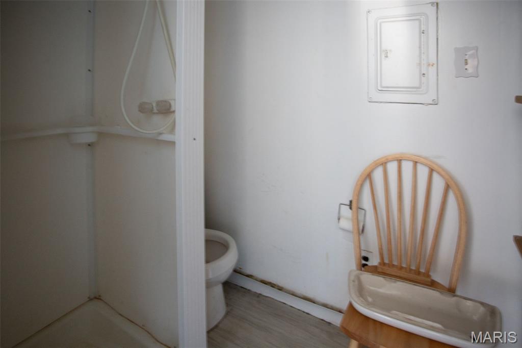 208 North County Road Hardin, IL 62047 - Photo 63 of 70