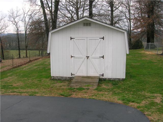 2676 McKnight Road Culleoka, TN 38451 - Photo 7 of 13 Gallery Image 7