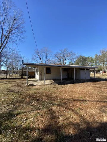 $35,000 | 313 East Webster Street, Herrin, IL 62948