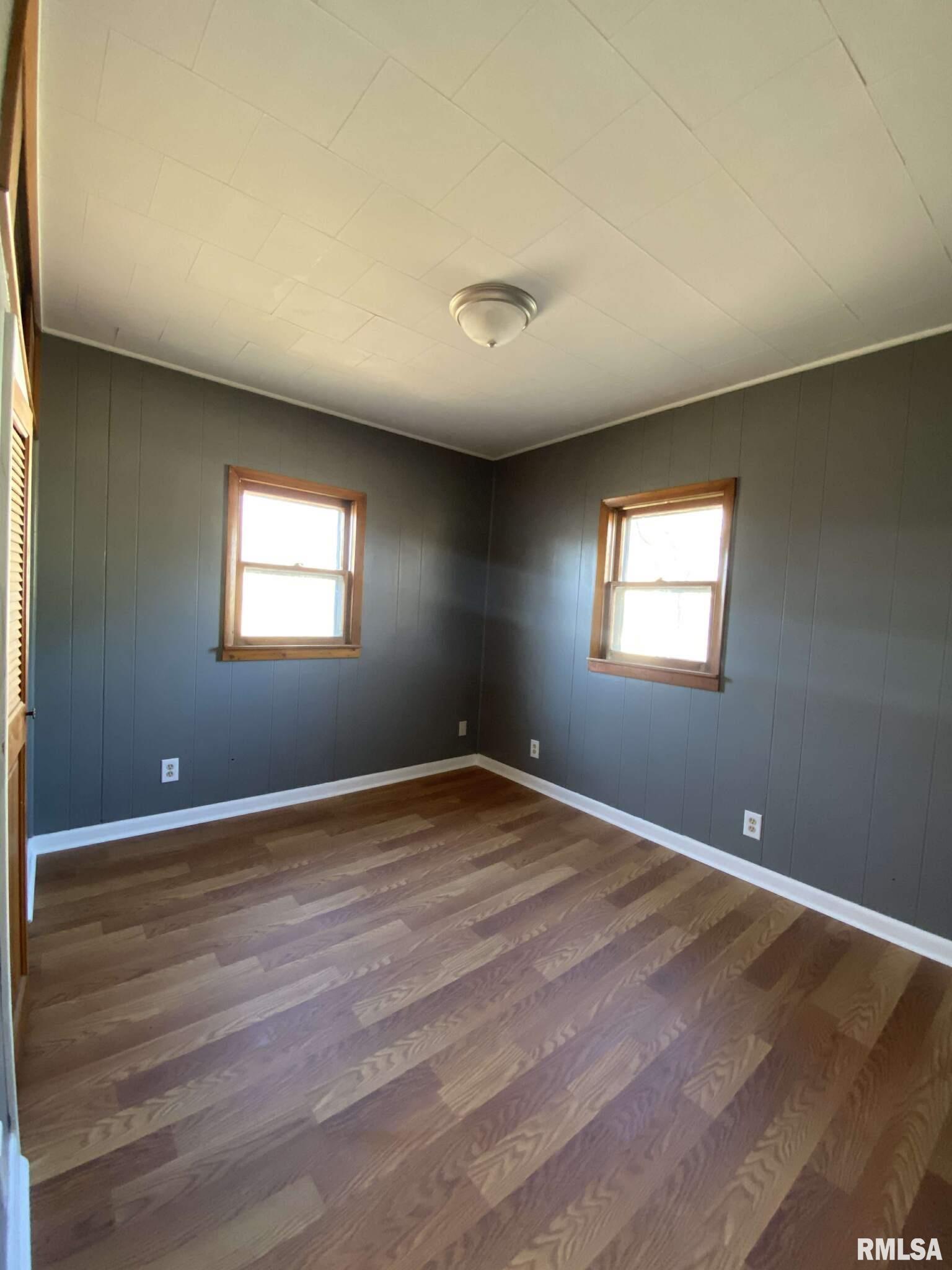 313 East Webster Street Herrin, IL 62948 - Photo 10 of 18