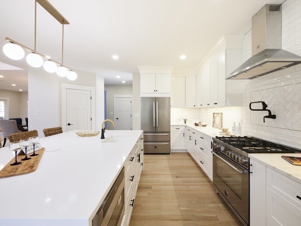 128 Pearl Street Reading, MA 01867 - Photo 13 of 42