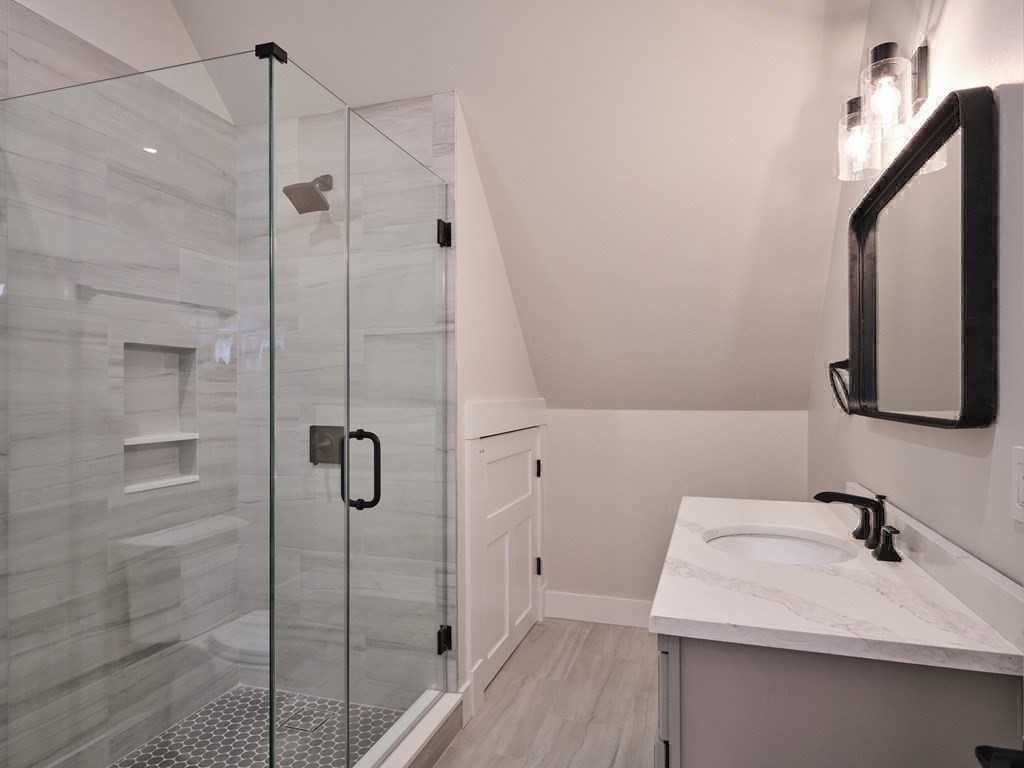 128 Pearl Street Reading, MA 01867 - Photo 33 of 42