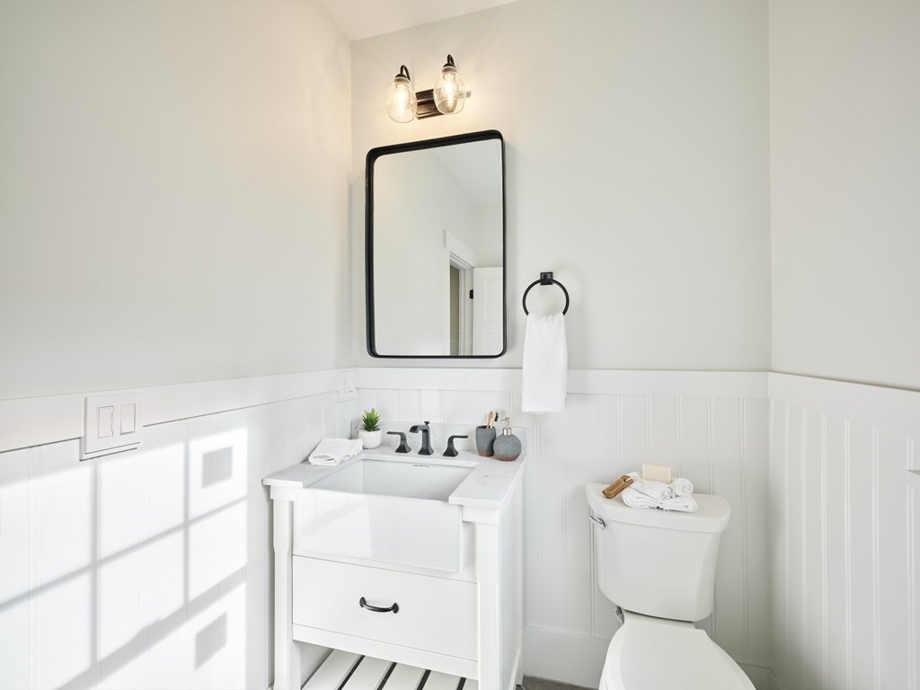 128 Pearl Street Reading, MA 01867 - Photo 36 of 42