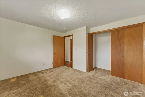 $514,900 | 305 Northeast A Street, College Place, WA 99324