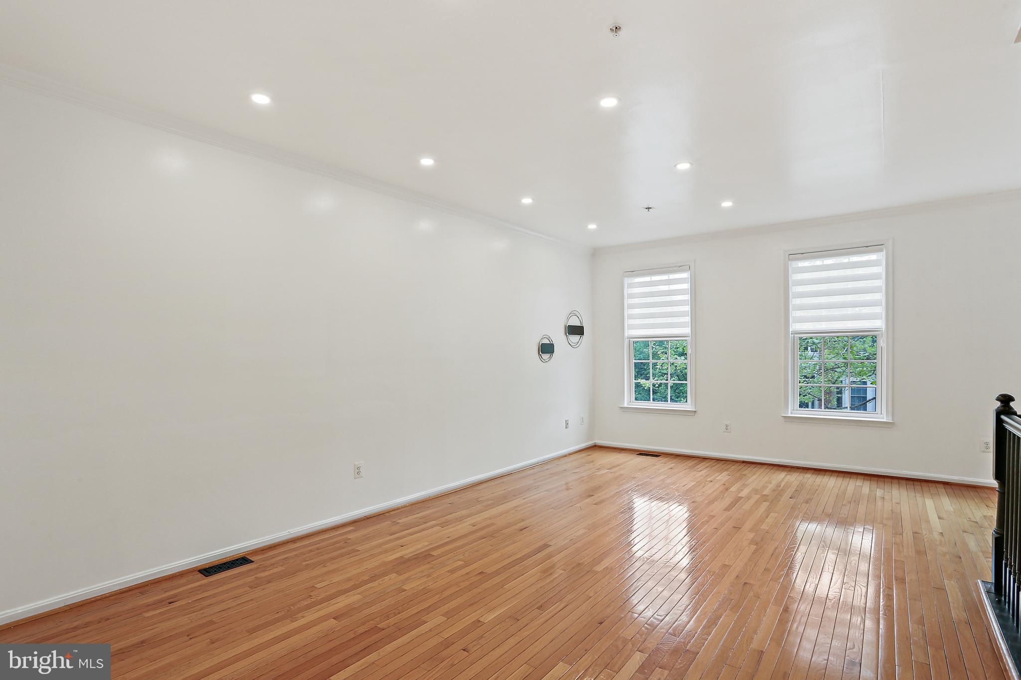 11044 Birchtree Lane, Unit 26 Laurel, MD 20723 - Photo 11 of 37 Family Room